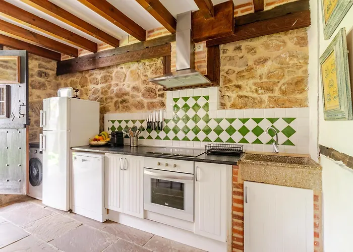 Casa De Al Lado En Barcenaciones